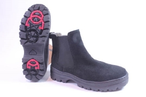 Ilves damkänga svart